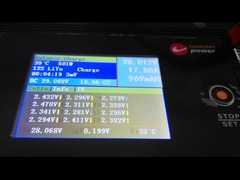 แบตเตอรี่ 12S LTO อยู่ในการชาร์จที่ 20A บน C4012B ชาร์จสมดุล