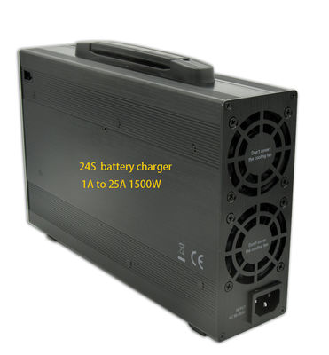 วัลล์ฟควบคุมกรดดิน 12v VRLA แบตเตอรี่ชาร์จ C10325 84.6V 36S